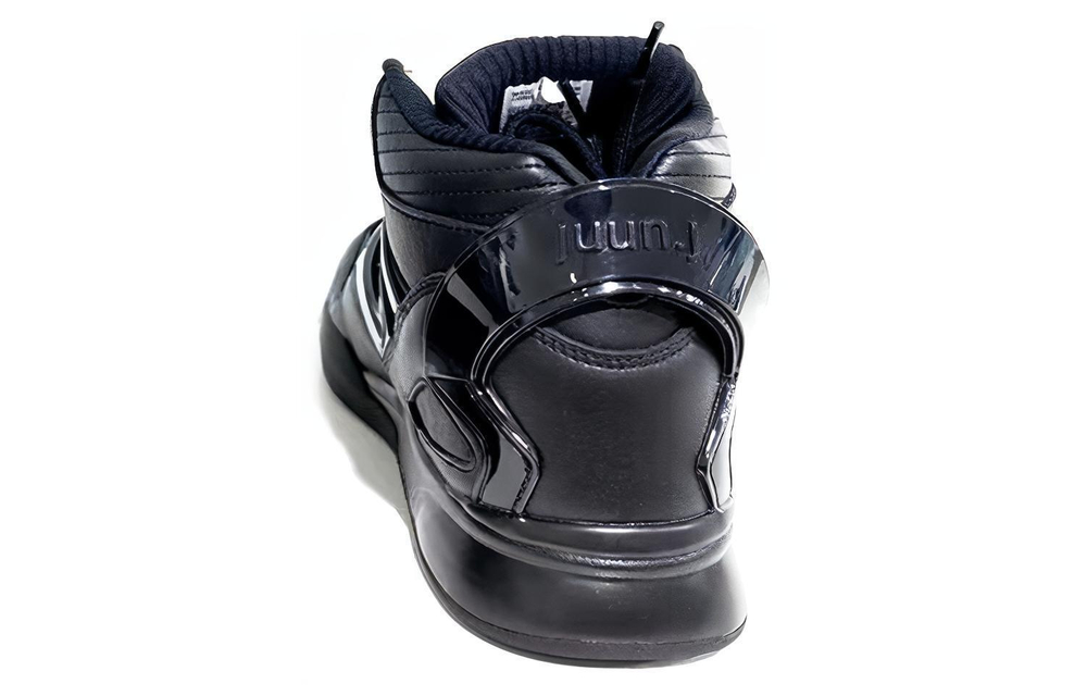 Кроссовки Juun.J X Reebok Pump Omni Zone 2