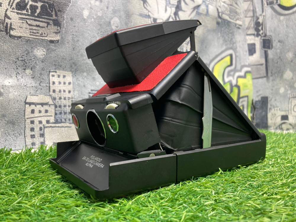 Polaroid SX-70 Land Camera