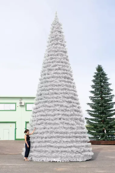 Уличная елка Испанская белая 22 м., каркасная, ПВХ, Green Trees (GT22ISPVCW)