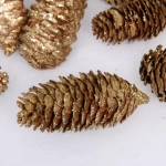 Композиция для декора «Сказочные шишки» 10*10*13 см (120 гр), шампань