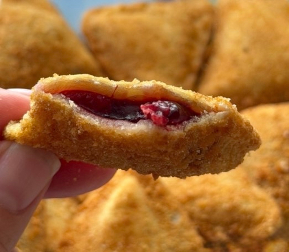 Пирожки с вишней 1кг