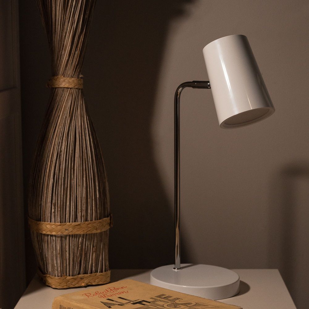 ULM-B600 6W-4500K-DIM WHITE Светильник настольный светодиодный. 6W. Сенсорный выключатель. Диммер. Белый. ТМ Uniel