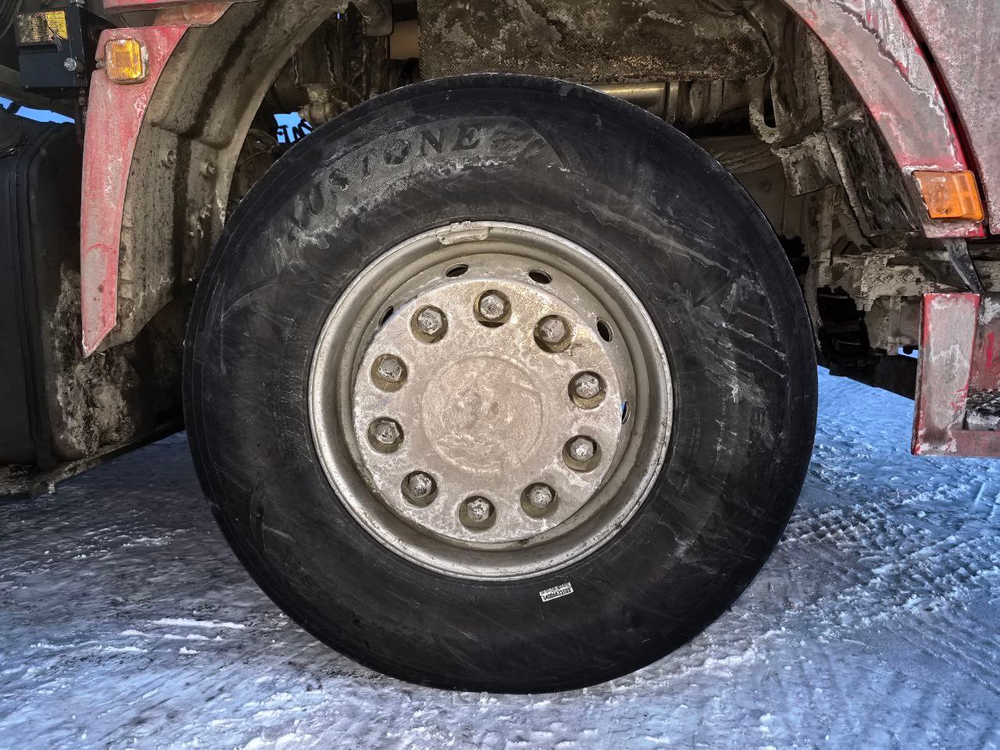 Shacman (Shaanxi) SX* 6x4 Седельный тягач SX42584V324 (Дизельный, 11,6 л, 423 л.с., АТ)