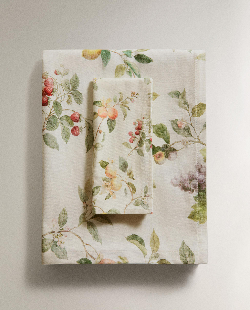 Zara Home скатерть из хлопка, цветочный мотив, 250 150 см · 4212/021