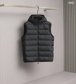 Безрукавка Moncler