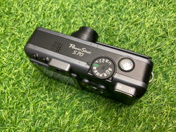Canon PowerShot S70