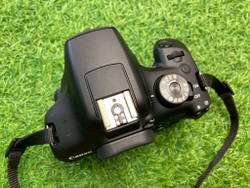Canon 2000D + 18-55mm 170 кадров Покупка/Продажа