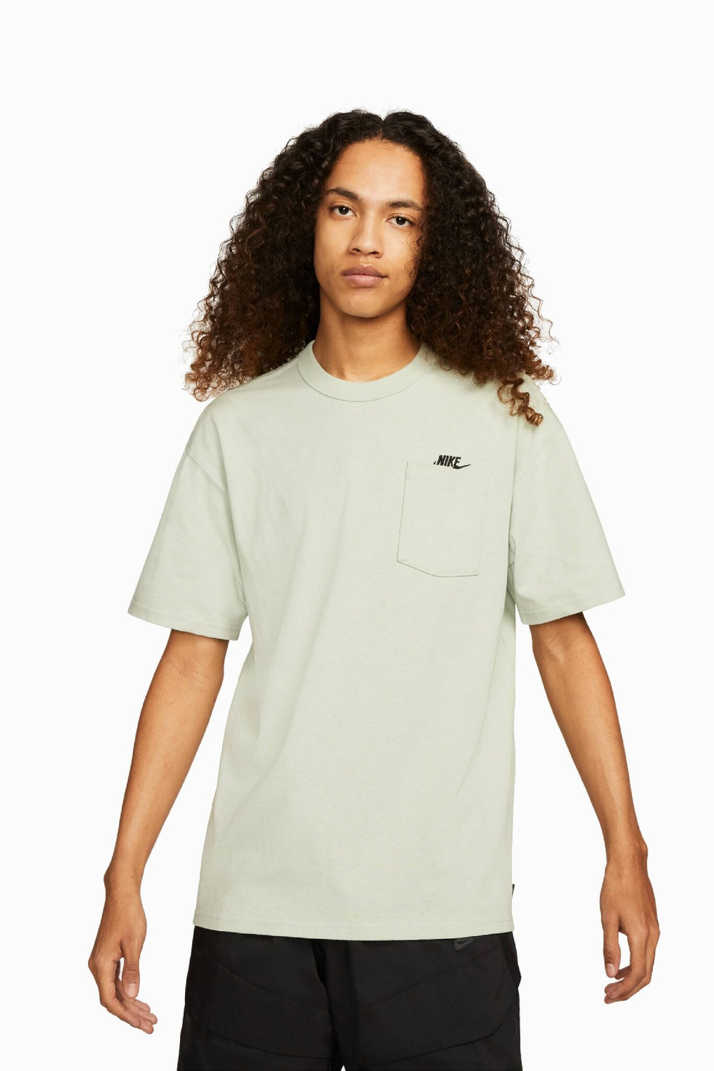 Футболка Nike Sportswear Premium Essentials