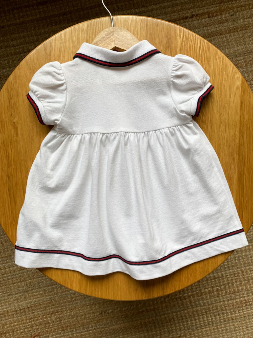 Хлопковое платье и туфли Gucci, 74