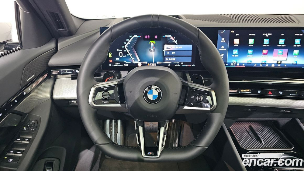BMW 5 Series (G60) 520i M Sports (12.2023)