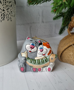 Котики рыбаки ёлочная игрушка из фарфора