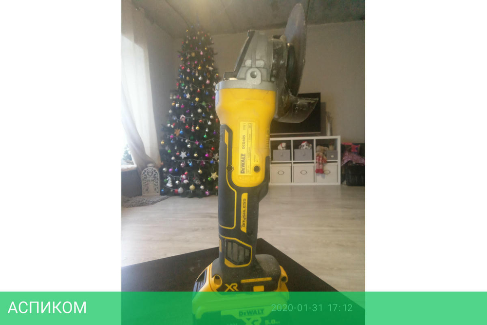 Угловая шлифмашина DeWalt DCG405NT