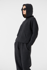 худи вязаный темный графит