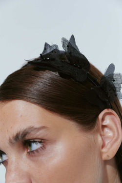 Ободок с бабочками из шелка