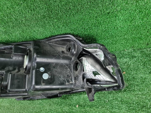 Битая Фара левая Suzuki Vitara 2 (2014-2019) галоген