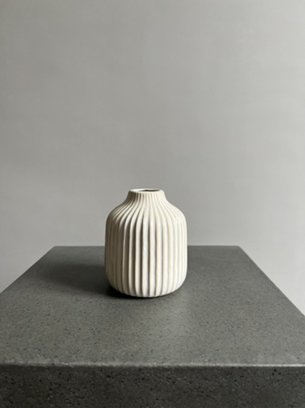 Ваза Дания белая