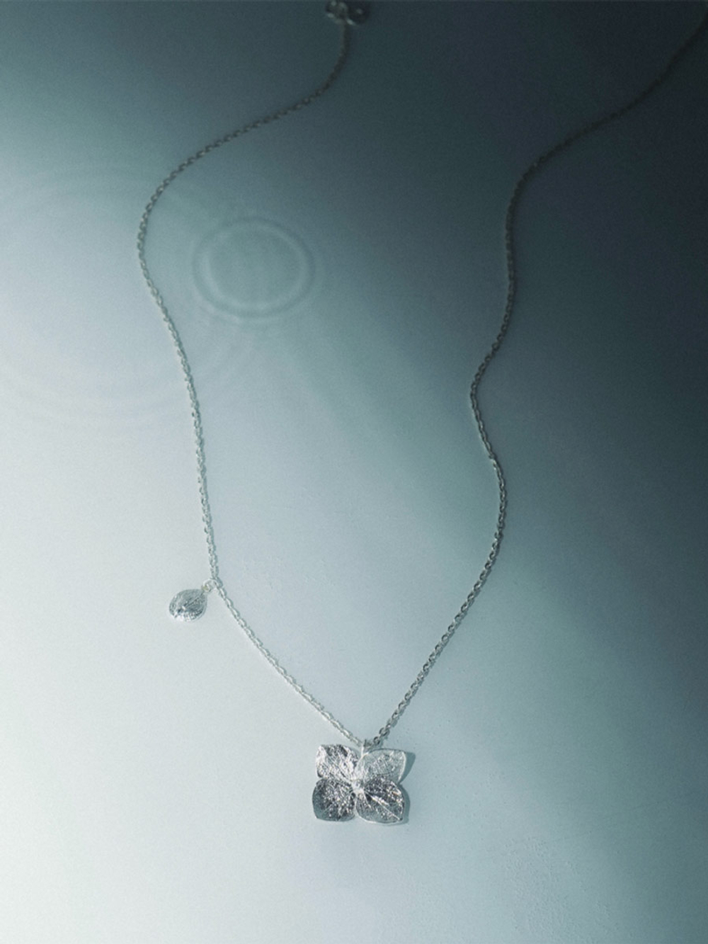 подвеска гортензия