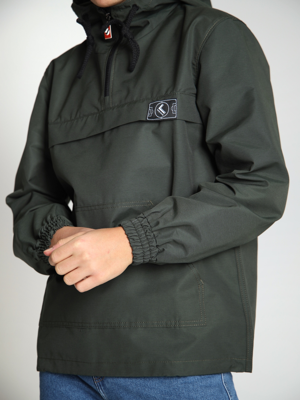 Анорак мужской без утеплителя темно-зеленый Город Горький