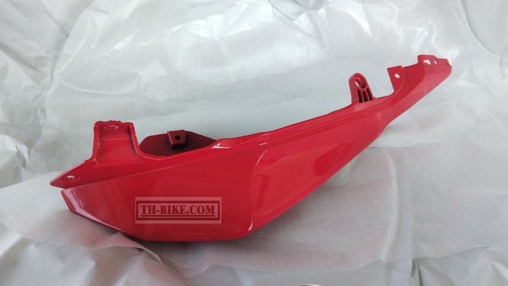 77241-MKY-E20ZA. COWL A, L. RR. (WOL) *R380* (R380 GRAND PRIX RED). HONDA