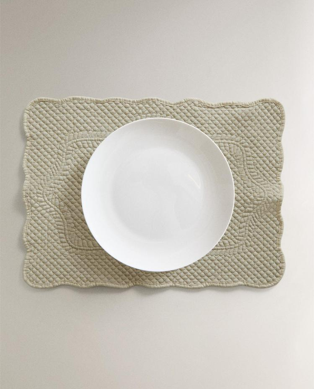ZARA HOME СТЕГАНАЯ ПОДСТАВКА ПОД СТОЛОВЫЕ ПРИБОРЫ, СИНИЙ