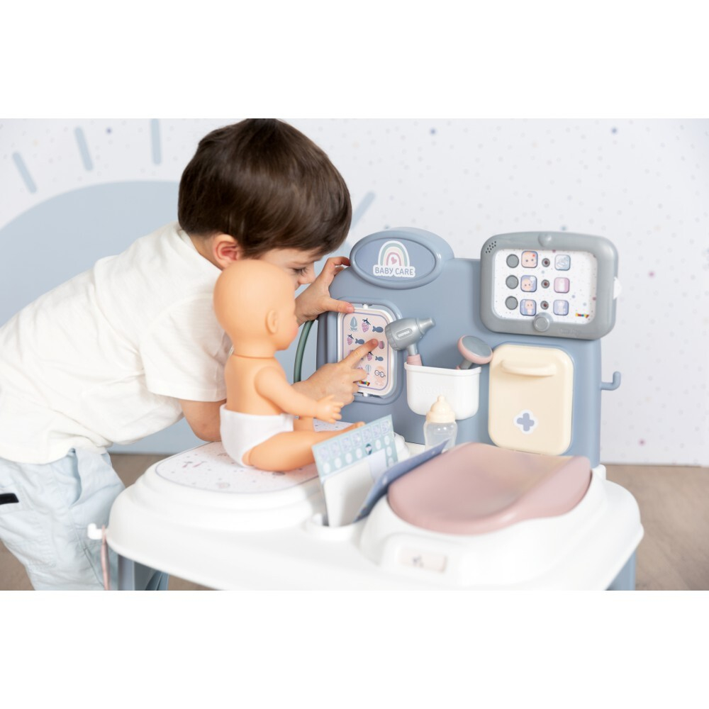 Smoby Baby Care - центр ухода с электронным планшетом + 24 аксессуара 240305 / артикул   240305  / GTIN 3032162403051