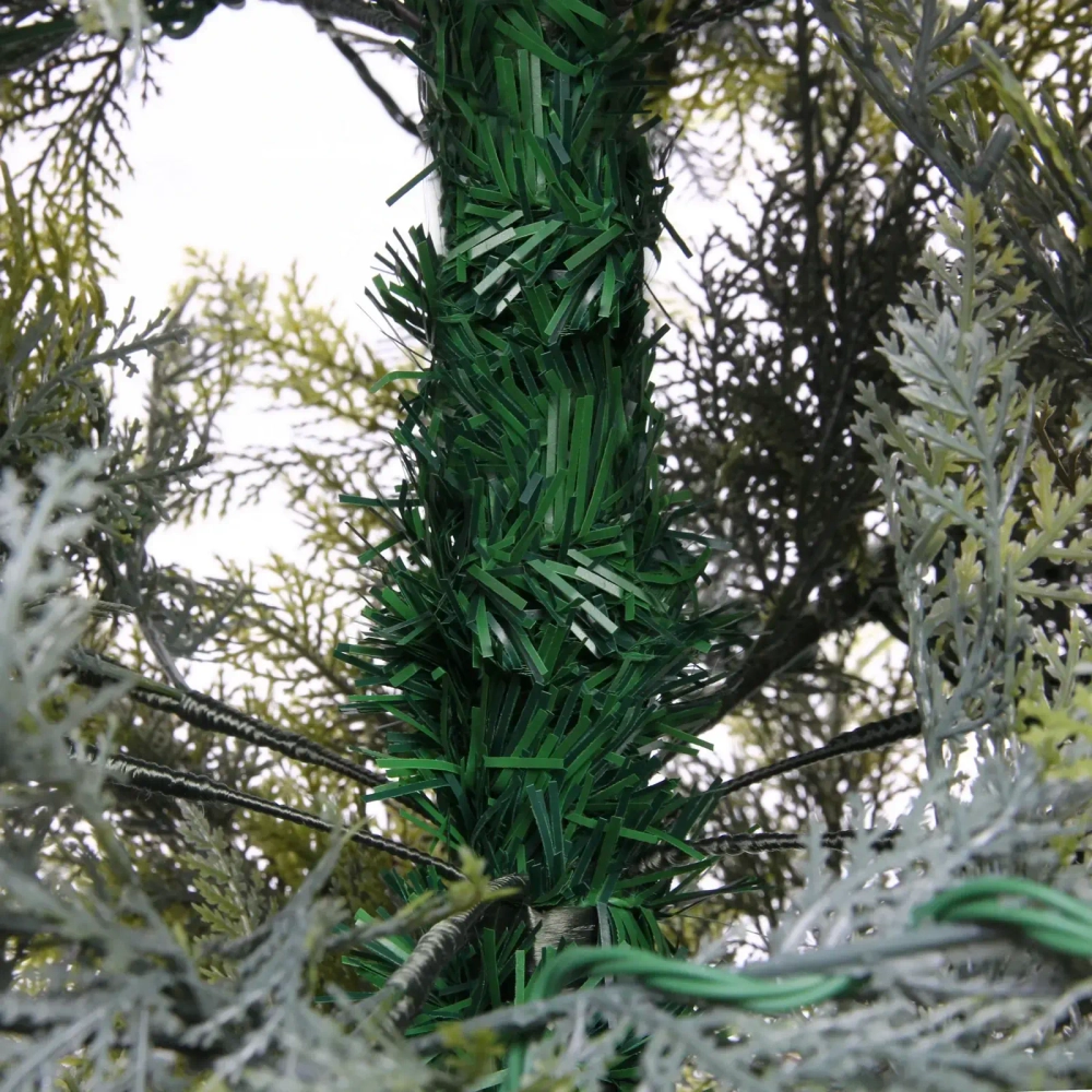 Ёлка светодиодная «Лесная радость» 150 см (616 веток), 180 ламп LED, цвет свечения-Теплый белый