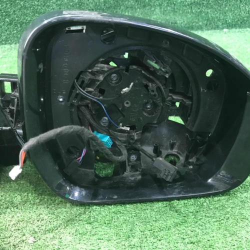 Зеркало правое Land-Rover Discovery 5 (2016-н.в.) 16 контактов + камера