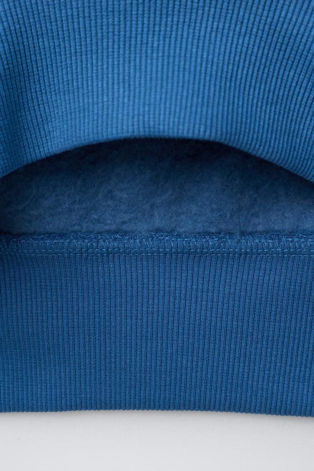 ZARA БАЗОВАЯ ТОЛСТОВКА С НАДПИСЬЮ, СИНИЙ