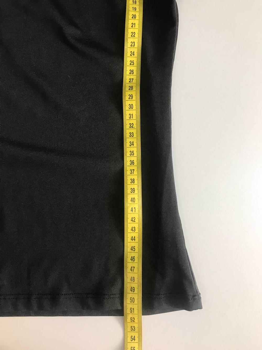 Водолазка обтягивающая, визуально на 40 размер