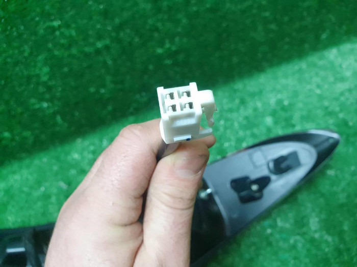 Фонарь левый внешний Toyota Camry XV70 (2017-н.в.) LED