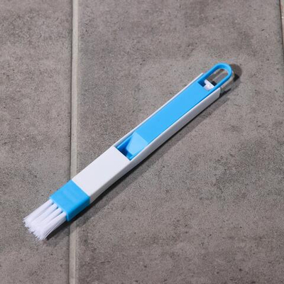 Щётка-кисть для очистки окон и узких проёмов с совочком-скребком