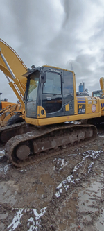 KOMATSU PC 210 Экскаватор PC210-10M0 (Дизельный, 6,7 л, 167 л.с., АТ)