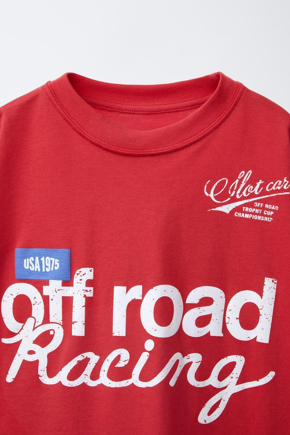 ZARA ФУТБОЛКА С РЕЛЬЕФНЫМ ПРИНТОМ, КРАСНЫЙ