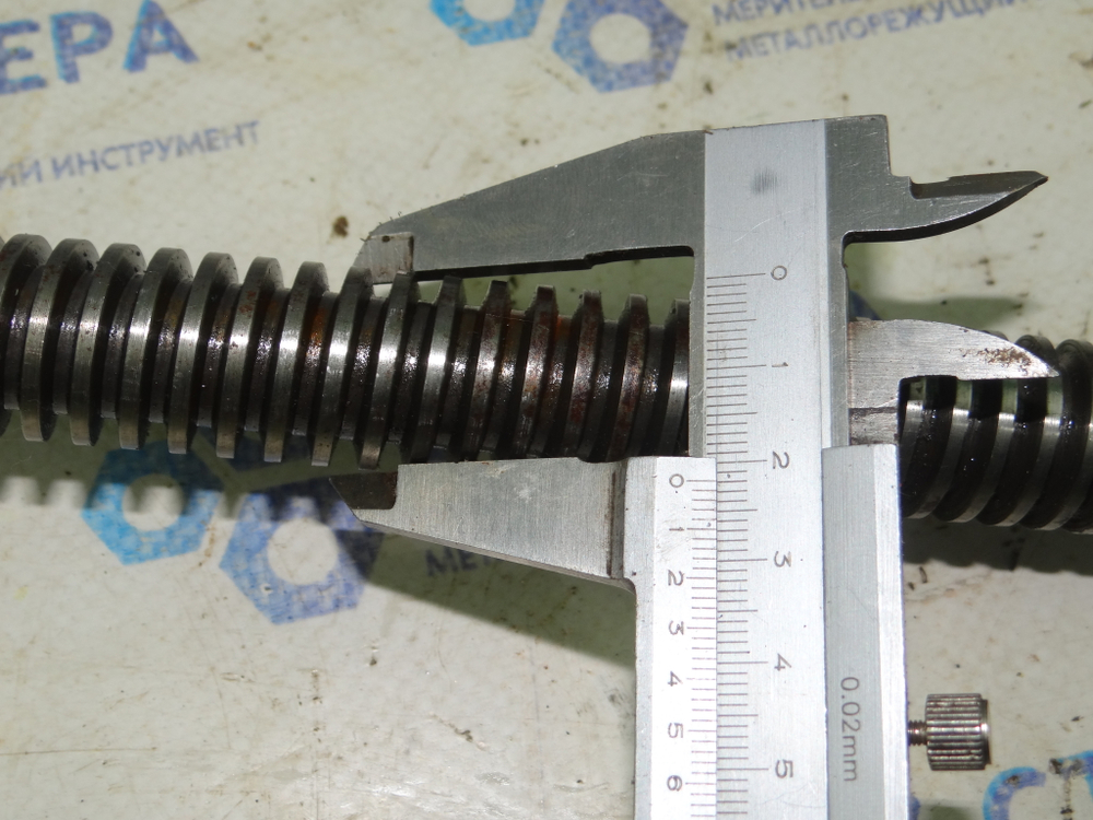 Винт поперечной подачи 1К62 Tr22*5 (арт. 37897)