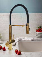 Смеситель для кухни с гибким изливом AltroBagno Flusso 050205 Gl