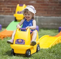 Горка Lerado с машинкой 9-0089