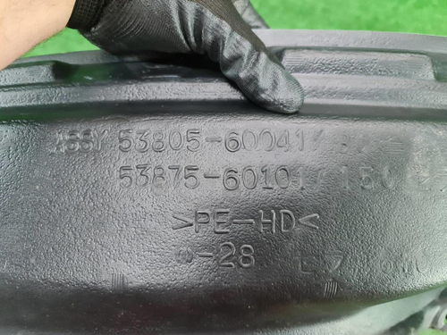 Подкрылок передний прав. Toyota LC Prado 150 09-13