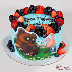 Декор торта Винипух и ягоды кондитерская Sweet Visors Сладкие Козырьки. Кондитер Светлана Дегтерева. Домашние торты на заказ в СПБ. Мы создаем сладкие истории на любой вкус на день рождения, юбилей, свадьбу. Торты для мальчиков и мужчин, для девушек и девочек. Вы можете заказать десерты ручной работы.