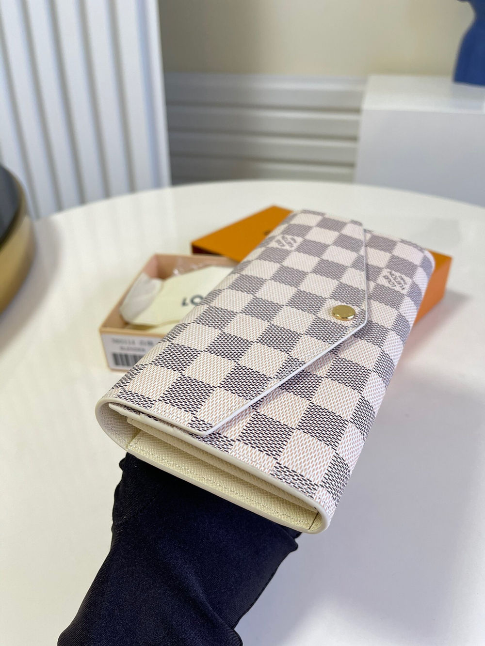 Louis Vuitton Sarah Wallet