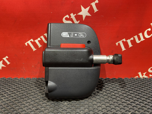 Замок двери внутренний правый 2019г