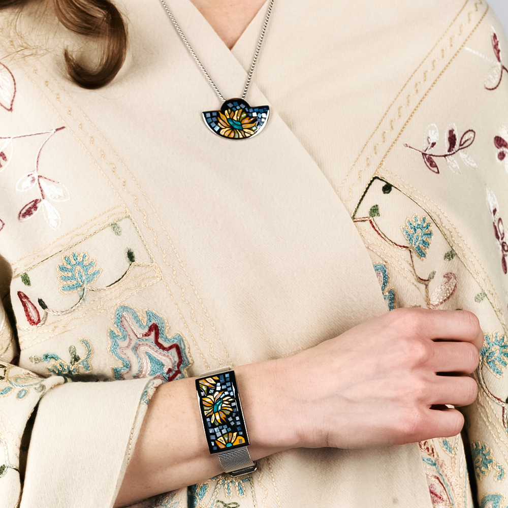 Браслет Fiore Luna на металлическом ремешке CB13600-1A