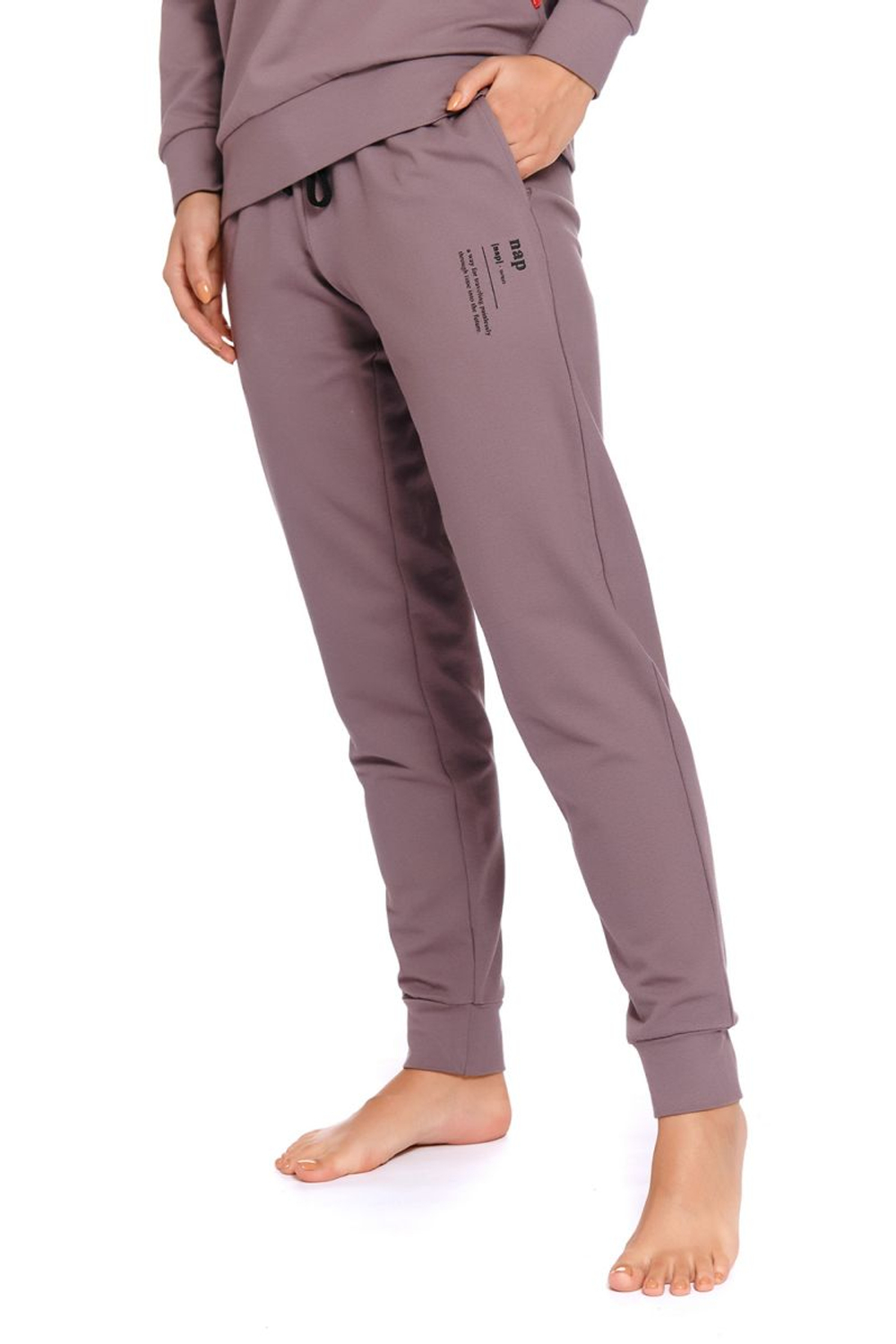 Джоггеры с карманами и поясом на резинке (Размер: XL) (Цвет: кофейный)