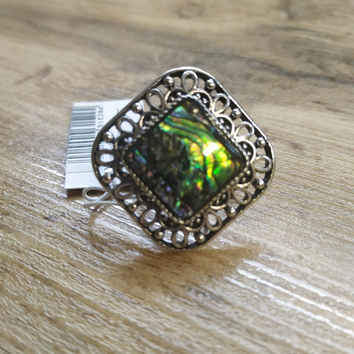 Кольцо Ромб, перламутр гелиотис, металл, 27x27 мм