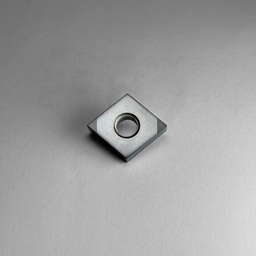 CNMG120404 CH25 Пластина токарная CBN