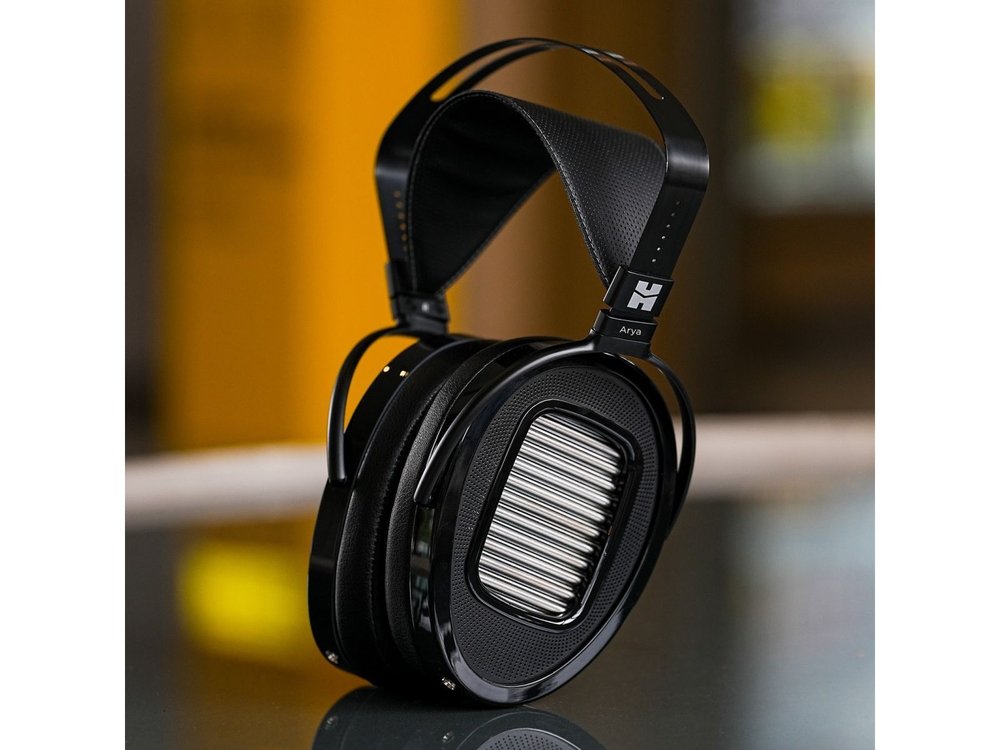 Планарные накладные наушники HiFiMan Arya Unveiled