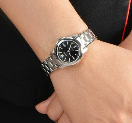 Часы Casio LTP-1215A-1A2