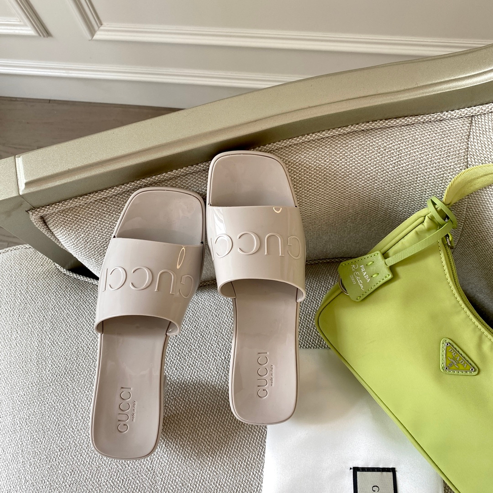 Gucci Rubber Slide Sandal