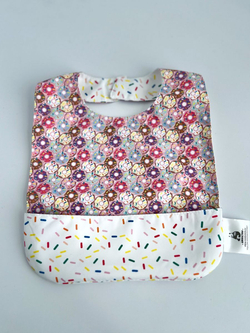 нагрудник непромокаемый двухсторонний для кормления