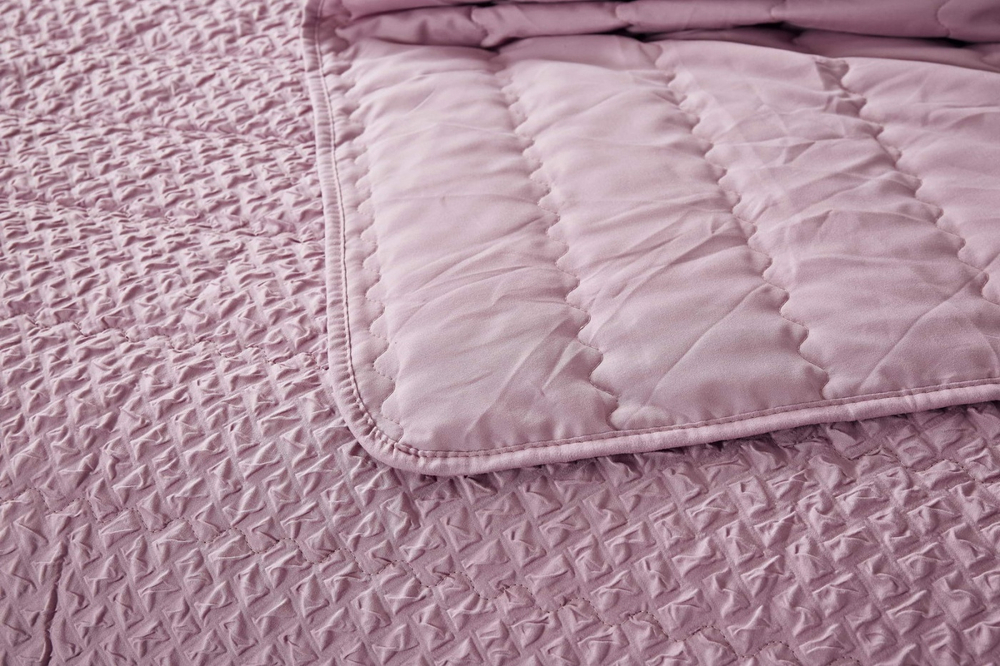 Покрывало 160х220 и наволочка 50х70 Sofi De MarkO Ирма пудра