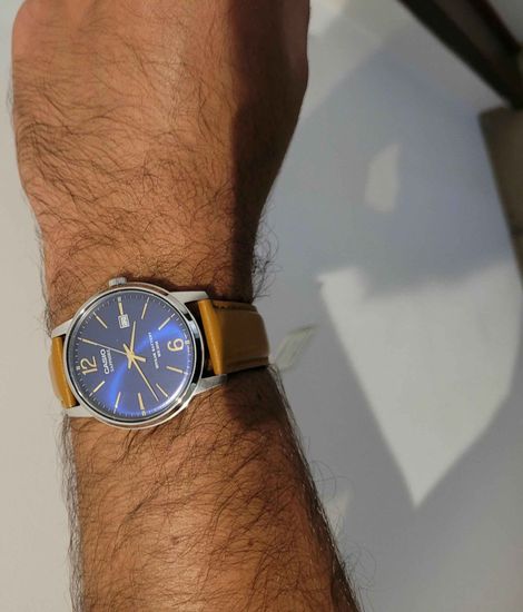 Наручные часы Casio MTS-110L-2A